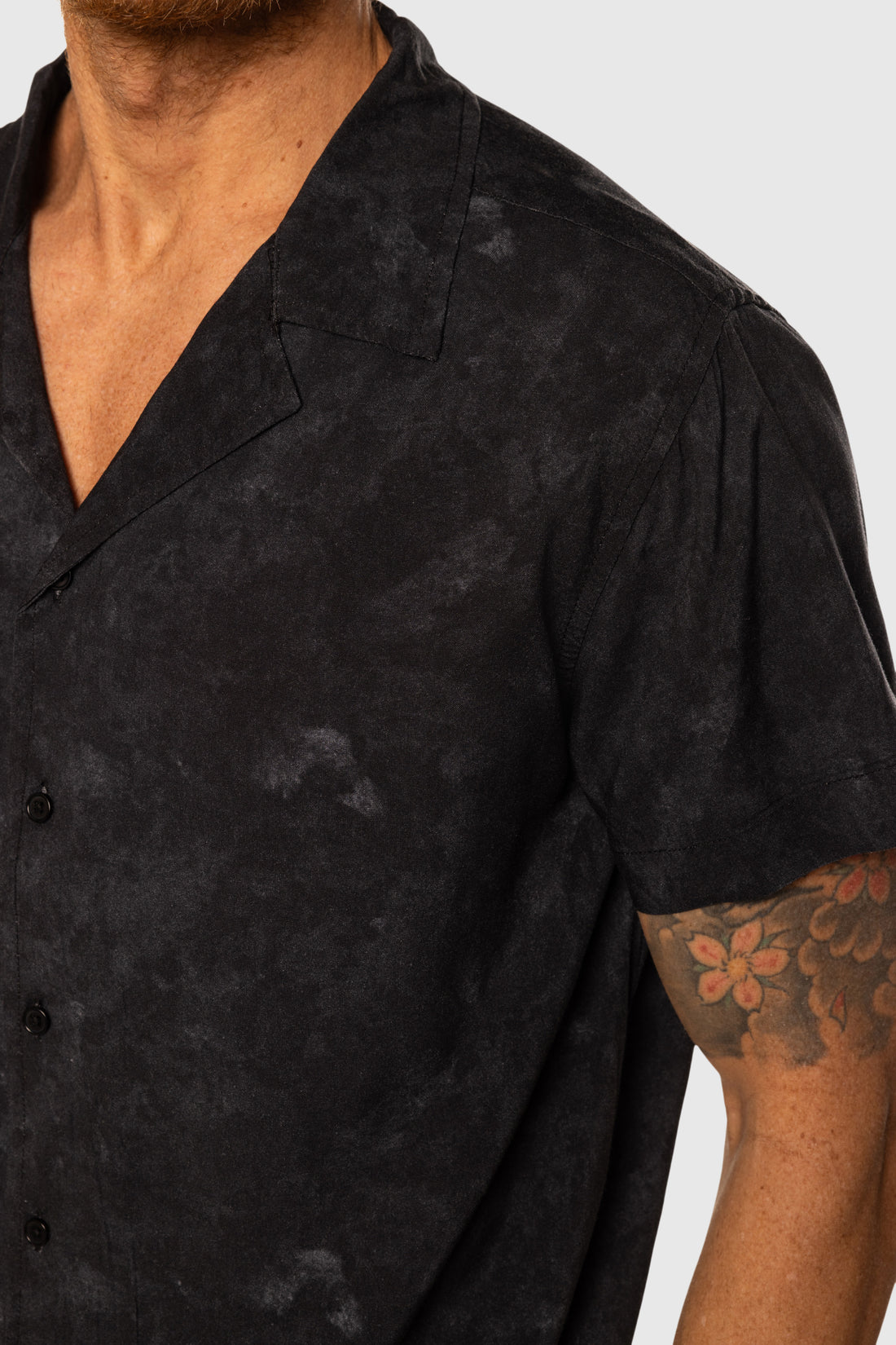 Vice Button Up